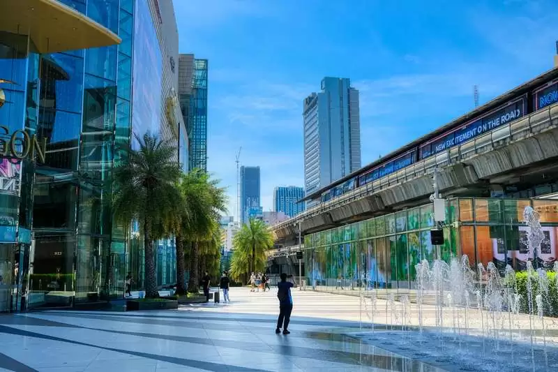 Bangkok's Siam Paragon: Dental Insurance For Expats