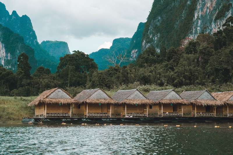 Floating Hotel, Khao Sok National Park, Thailand