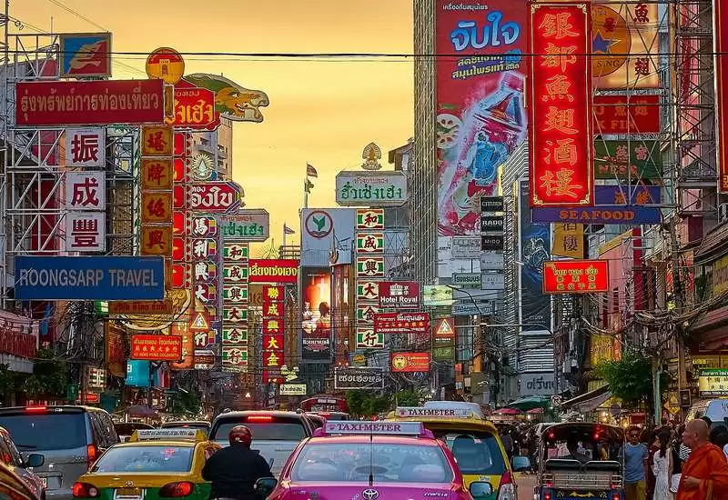 Golden Bangkok Sunset: Photowalk Delight