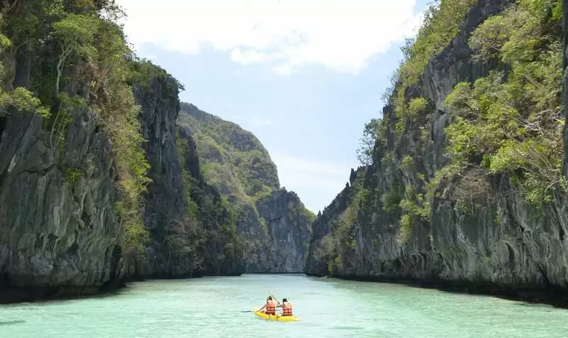 Iconic El Nido: Big Lagoon Approach