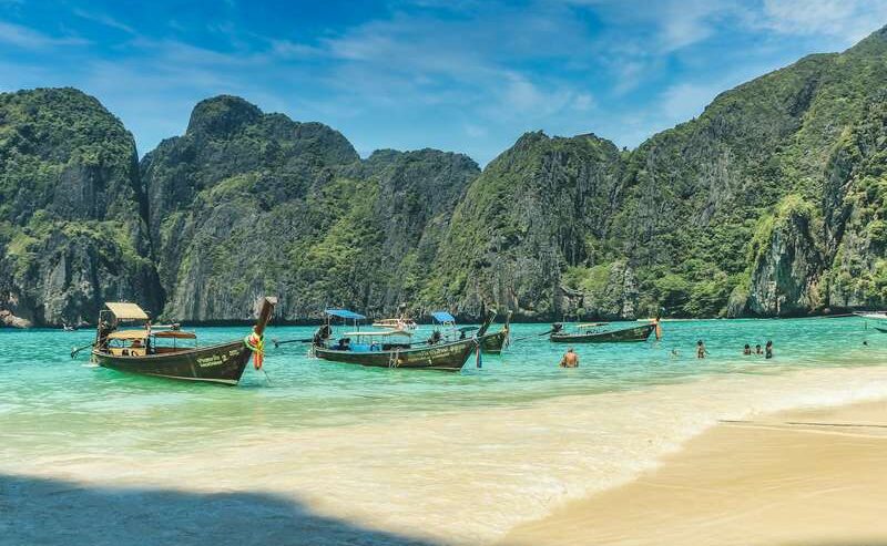 Krabi's Phi Phi Islands: Ideal Expat Destination