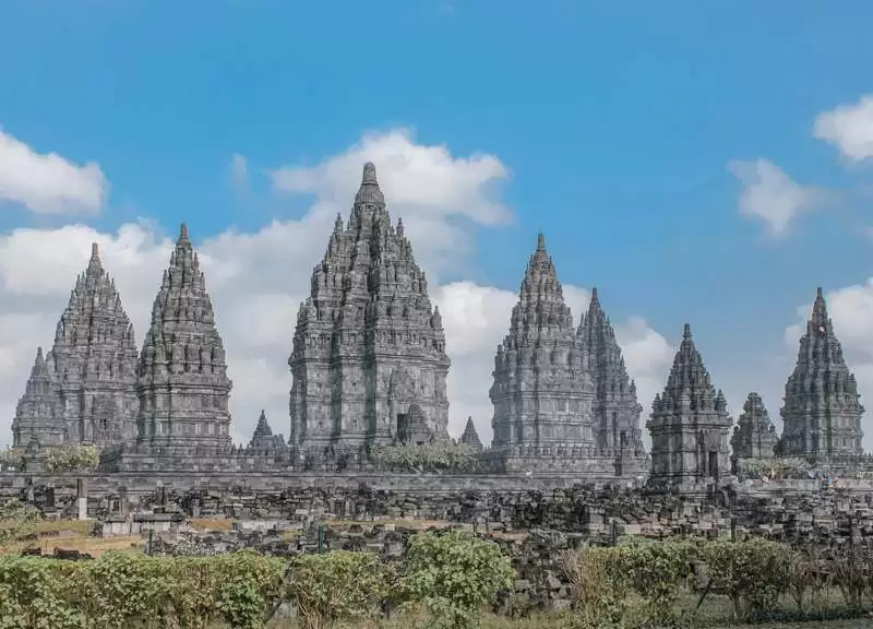 Majestic Candi Prambanan: Central Java's Ancient Gem