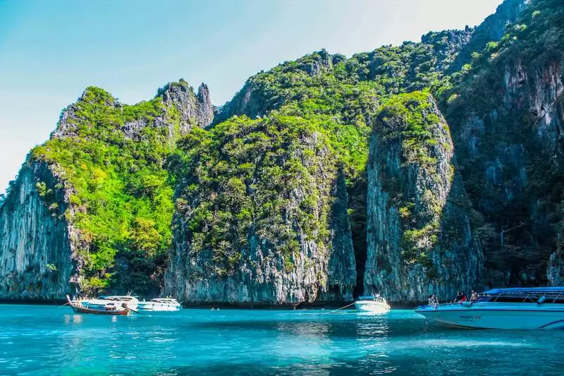 Phi Phi Island Paradise: Allianz Ayudhya In Thailand