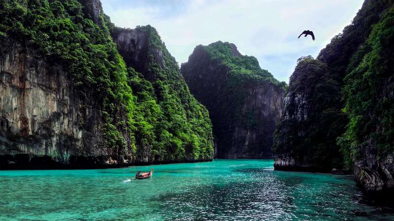 Phi Phi Island Paradise, Krabi, Thailand