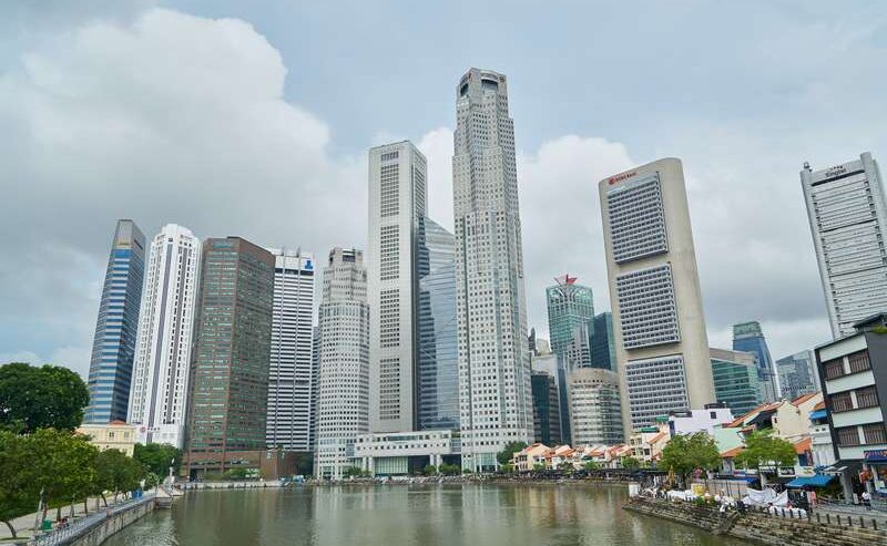 Singapore Skyscrapers: Majestic Cityscape For Expat Insurance