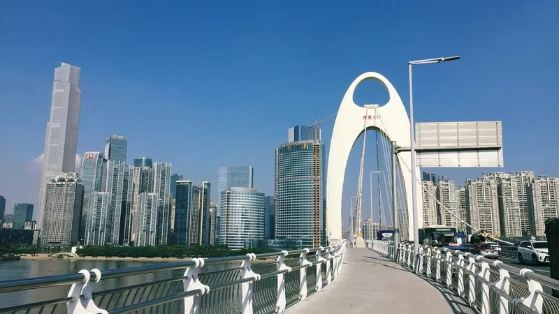 Stroll On Liede Bridge, Guangzhou, China