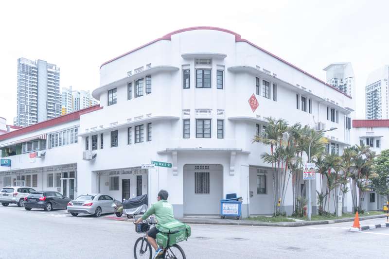 Tiong Bahru: Charming Singaporean Neighborhood