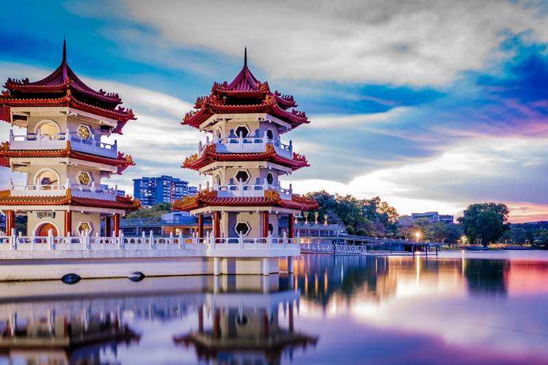 Twin Pagoda Serenity: Tranquil Allure For Expats In Singapore