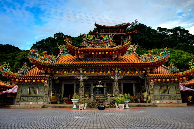 Yingge District, Taiwan: Cultural Charm On Bilong Lane